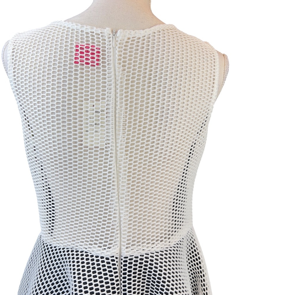 #A331 FT INC White 3D Mesh Fit & Flare Midi Hi-Lo Dress Sleeveless (Free Size) - Picture 5 of 8